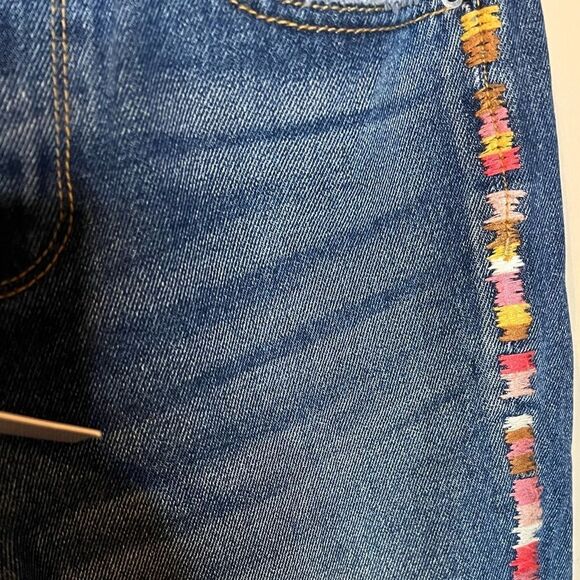 🌻Driftwood Jeans with Multicolor Accents - Picture 4 of 6